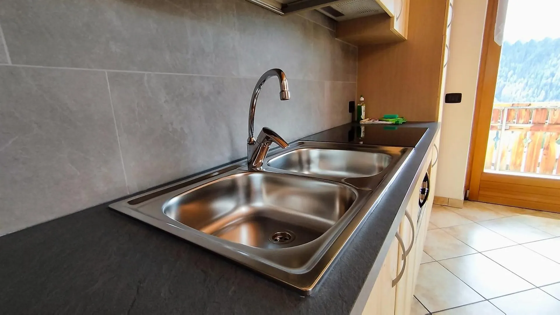 La Majon Apartman Colle Santa Lucia 0*,